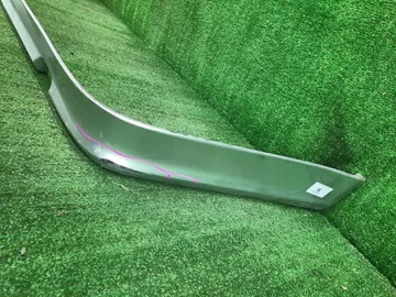 ГУБА БАМПЕРА НА TOYOTA PROGRES JCG10