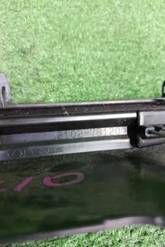 ГУБА БАМПЕРА НА LEXUS NX350 TAZA25