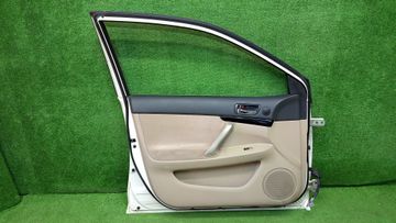 ДВЕРЬ НА TOYOTA ALLION ZZT245