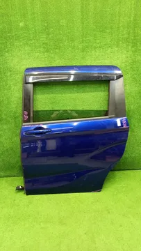 ДВЕРЬ НА HONDA FREED GB8