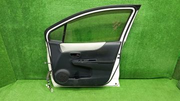 ДВЕРЬ НА TOYOTA VITZ NSP135