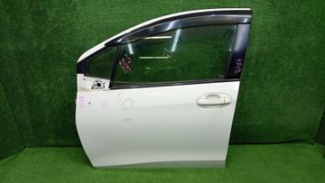 ДВЕРЬ НА TOYOTA VITZ NSP135