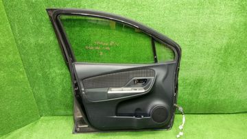 ДВЕРЬ НА TOYOTA VITZ NSP135