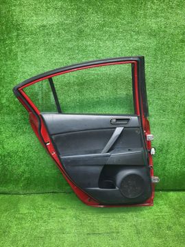 ДВЕРЬ НА MAZDA AXELA BL6FJ