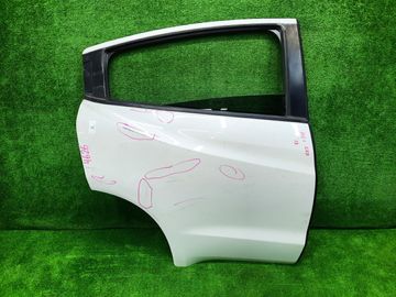 ДВЕРЬ НА HONDA VEZEL RU1
