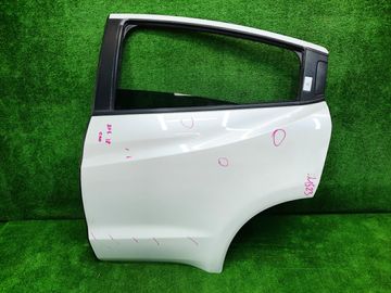 ДВЕРЬ НА HONDA VEZEL RU1