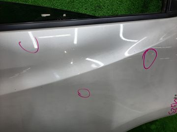 ДВЕРЬ НА HONDA VEZEL RU1