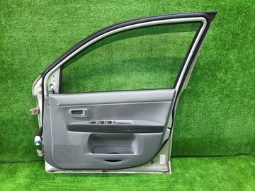 ДВЕРЬ НА MAZDA DEMIO DY3W