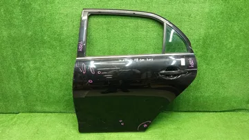 ДВЕРЬ НА TOYOTA COROLLA  AXIO NZE141