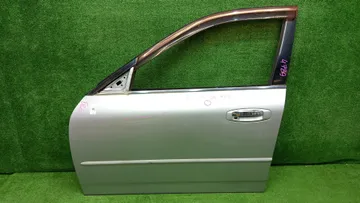 ДВЕРЬ НА NISSAN SKYLINE V35