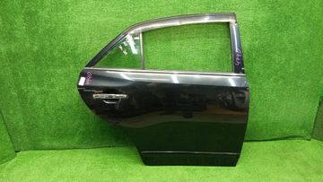 ДВЕРЬ НА TOYOTA PREMIO ZRT265