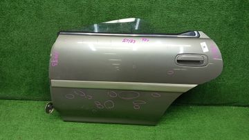 ДВЕРЬ НА TOYOTA CARINA ED ST183