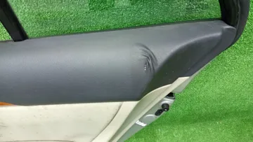 ДВЕРЬ НА TOYOTA AVENSIS AZT250
