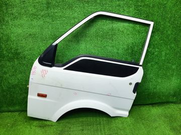ДВЕРЬ НА MAZDA BONGO SKP2M