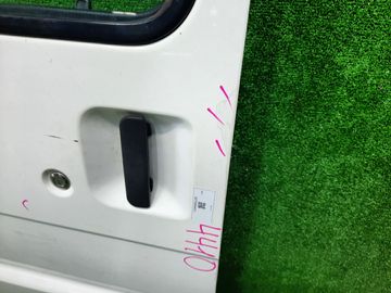 ДВЕРЬ НА MAZDA BONGO SKP2V