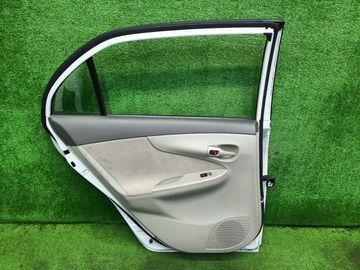 ДВЕРЬ НА TOYOTA COROLLA  AXIO NZE141