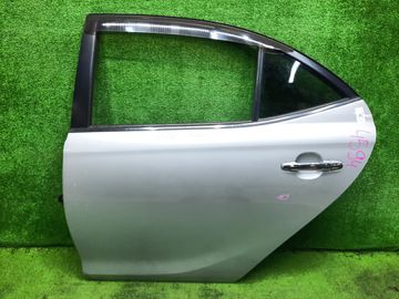 ДВЕРЬ НА TOYOTA ALLION ZZT245