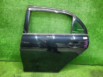 ДВЕРЬ НА TOYOTA COROLLA  AXIO NZE141