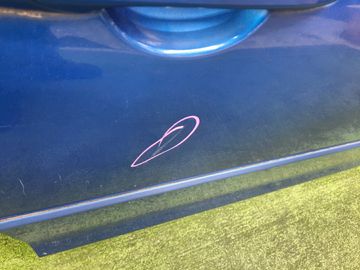ДВЕРЬ НА MAZDA DEMIO DY3W