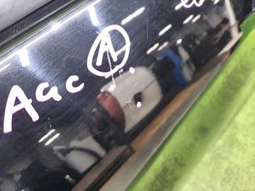 ДВЕРЬ НА TOYOTA VITZ KSP130