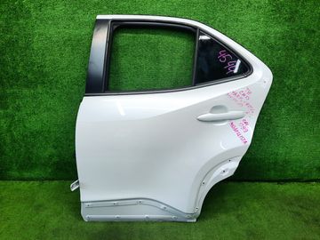 ДВЕРЬ НА TOYOTA YARIS CROSS MXPB10