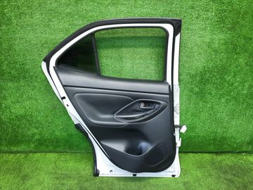 ДВЕРЬ НА TOYOTA YARIS CROSS MXPB10