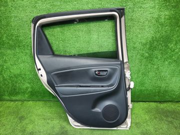 ДВЕРЬ НА TOYOTA VITZ KSP130