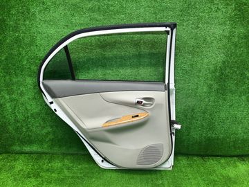 ДВЕРЬ НА TOYOTA COROLLA  AXIO ZRE142
