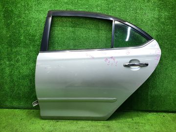 ДВЕРЬ НА TOYOTA PREMIO ZZT240