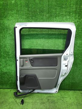 ДВЕРЬ НА HONDA FREED GB5