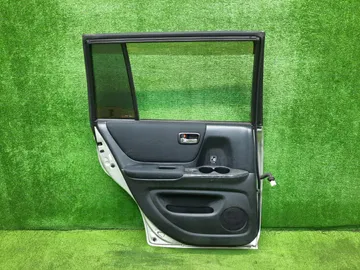 ДВЕРЬ НА TOYOTA KLUGER V MCU20W