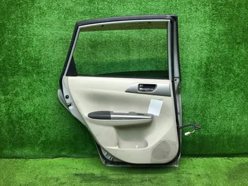 ДВЕРЬ НА SUBARU IMPREZA GH6
