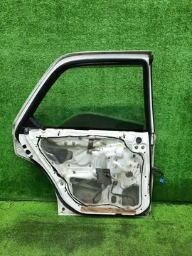 ДВЕРЬ НА TOYOTA CRESTA GX81
