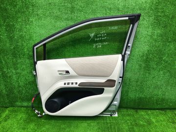 ДВЕРЬ НА TOYOTA SIENTA NCP175G