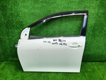 ДВЕРЬ НА TOYOTA COROLLA  AXIO ZRE142