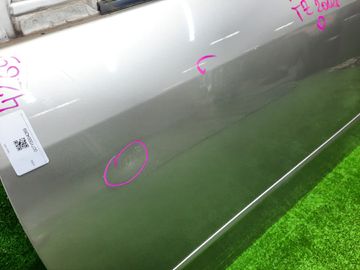 ДВЕРЬ НА TOYOTA COROLLA NZE121