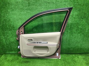 ДВЕРЬ НА MAZDA DEMIO DY3W