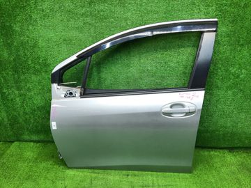 ДВЕРЬ НА TOYOTA VITZ KSP130