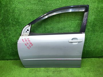 ДВЕРЬ НА TOYOTA COROLLA FIELDER NZE121G