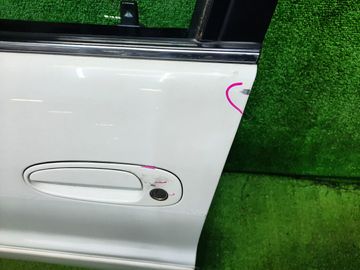 ДВЕРЬ НА TOYOTA SPRINTER AE100