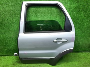 ДВЕРЬ НА FORD ESCAPE LFAAJ