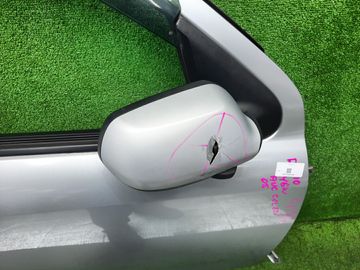 ДВЕРЬ НА MAZDA DEMIO DY5W