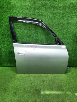 ДВЕРЬ НА TOYOTA OPA ZCT10