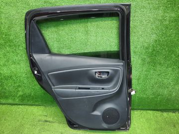 ДВЕРЬ НА TOYOTA VITZ KSP130