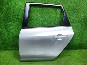 ДВЕРЬ НА MAZDA AXELA BK5P