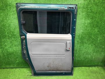 ДВЕРЬ НА HONDA STEPWGN RF1