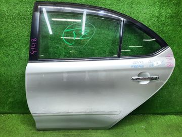 ДВЕРЬ НА TOYOTA PREMIO ZZT245
