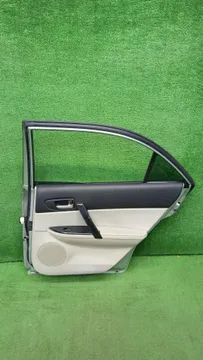 ДВЕРЬ НА MAZDA ATENZA GG3P