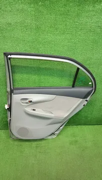 ДВЕРЬ НА TOYOTA COROLLA  AXIO NZE141