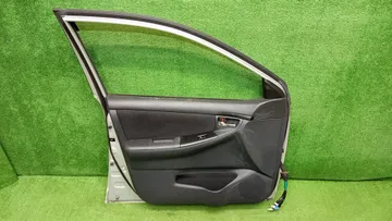 ДВЕРЬ НА TOYOTA COROLLA FIELDER NZE121G